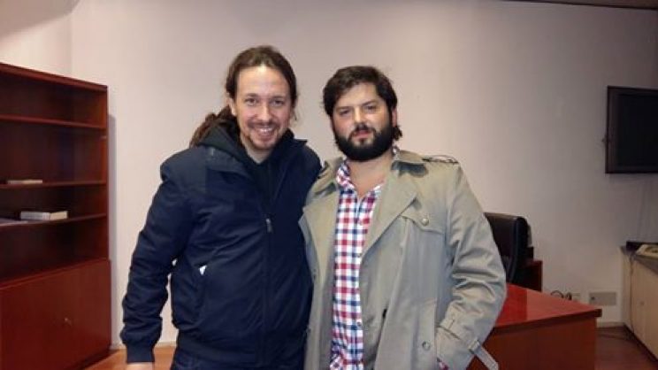 gabriel-Boric-con-Pablo-Iglesias-744x418.jpg